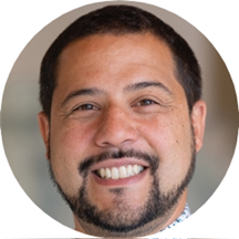 Dr. Alexandre Carvalho, MD