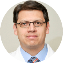 Dr. Julian Falla, MD