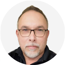 Agustin Valadez, LMFT