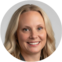 Alisa Munzenmaier, LMT