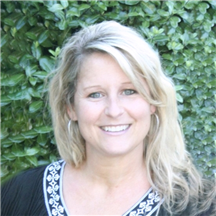 Denise Bennett-Arabatzis, LCSW