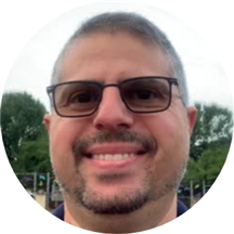 Dr. Alejandro Molina, OD