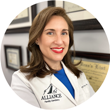 Dr. Dasha Frias Landa, DMD