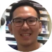 Dr. Dennis Yu, OD