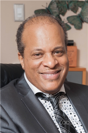 Dr. Derrick Graves, DMD