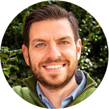 Dr. Efstathios Giannoutsos, DDS