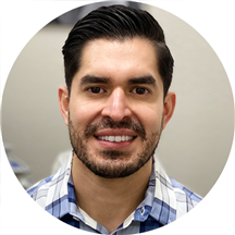 Dr. Ernesto Barbosa, DMD