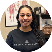 Dr. Estefania Cruz, DC