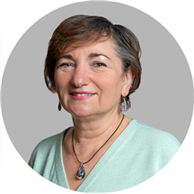 Dr. Gabriela Miller, OD