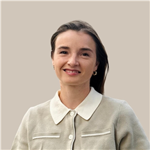 Dr. Greta Schmitt, MD