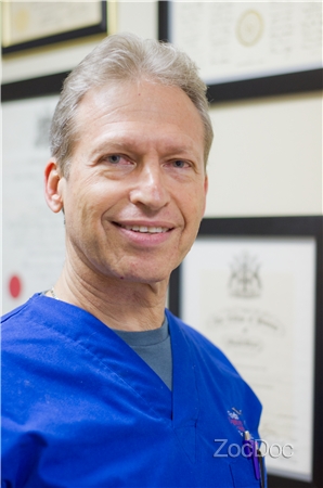 Dr. Isaac Kalvaria, MD