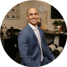 Dr. Justin Traveller, DC