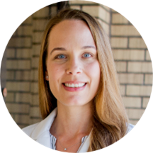 Dr. Kenya Lazovik, DPM