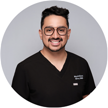 Dr. Maximiliano Silva, DMD
