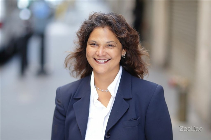 Dr. Nidia Carrero, MD