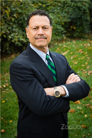 Dr. Oscar Ellison III, MD
