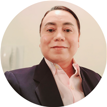 Dr. Paolo Travers, MD