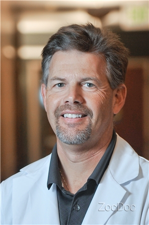 Dr. Perry Umlauf, OD