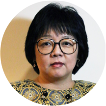 Dr. Siming Hummer, MD