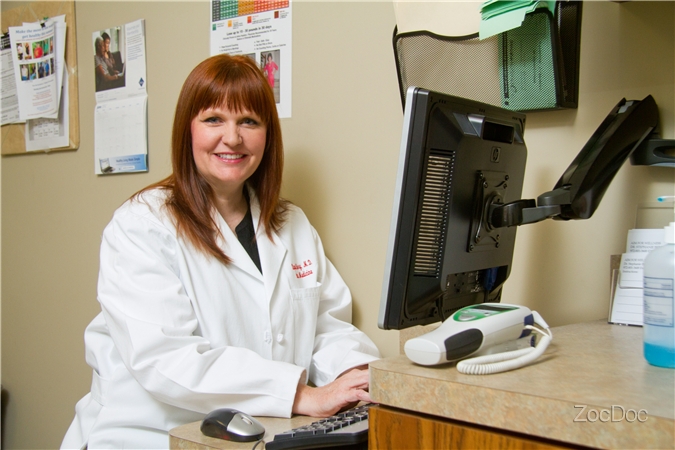 Dr. Stephanie Berg, MD