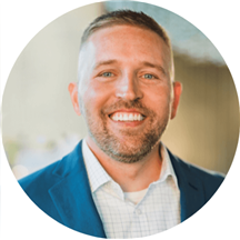 Dr. Travis Royce, DDS