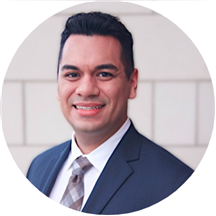 Dr. Yovani Llamas Valle, DO