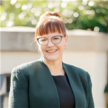 Elizabeth Mullins, LICSW