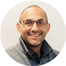 Julio Villacis, LCMHC