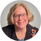 Laura DeInnocentiis, LMSW