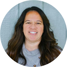 Leinaala Launiu, LCSW