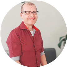 Oscar Mejia Cruz, LCPC