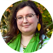 Saara Abdalkhani, LMFTA