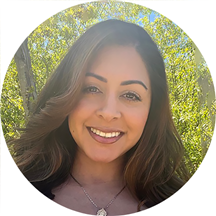 Yesenia Flores, LCSW