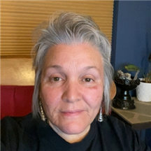 Yvonne Estrada, LMFT